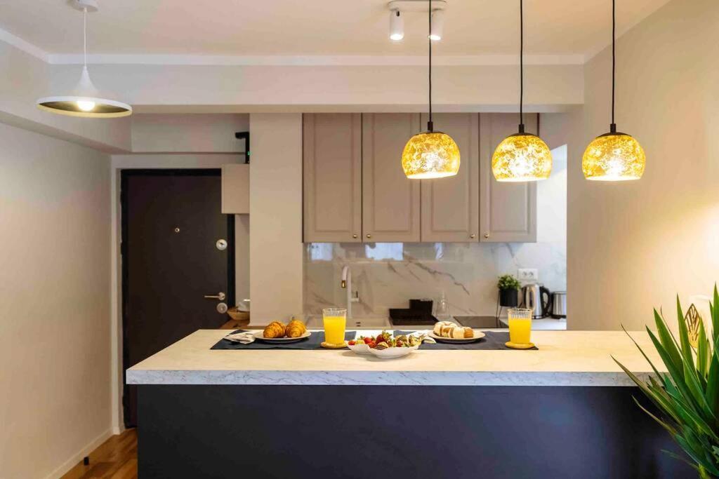 Апартаменти Stunning Views 2Br Intercontinental Flat Бухарест Екстер'єр фото