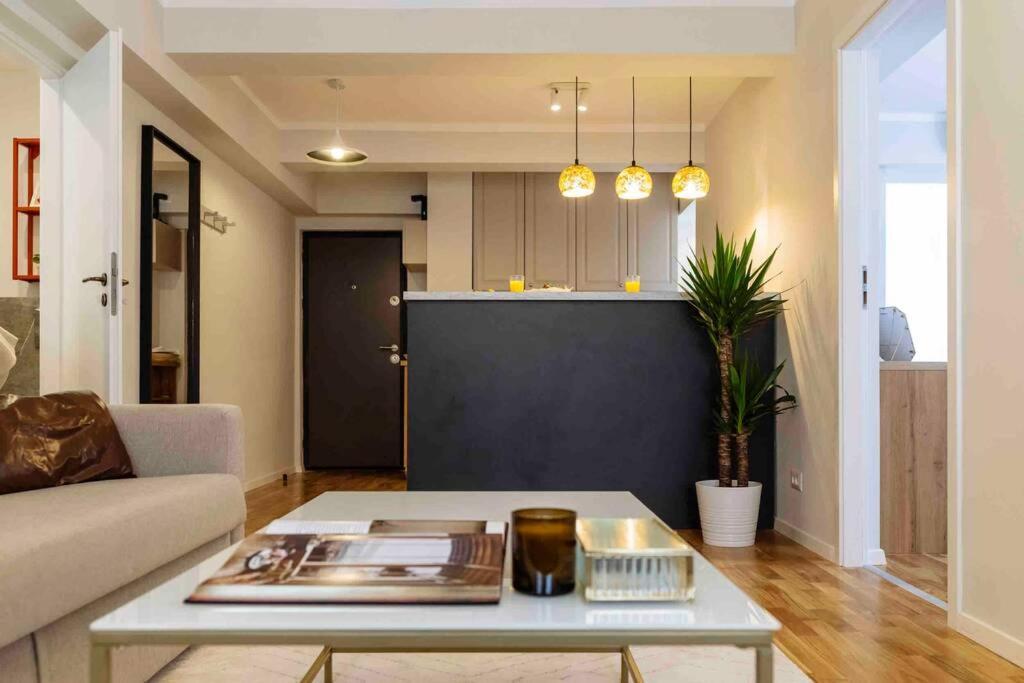 Апартаменти Stunning Views 2Br Intercontinental Flat Бухарест Екстер'єр фото